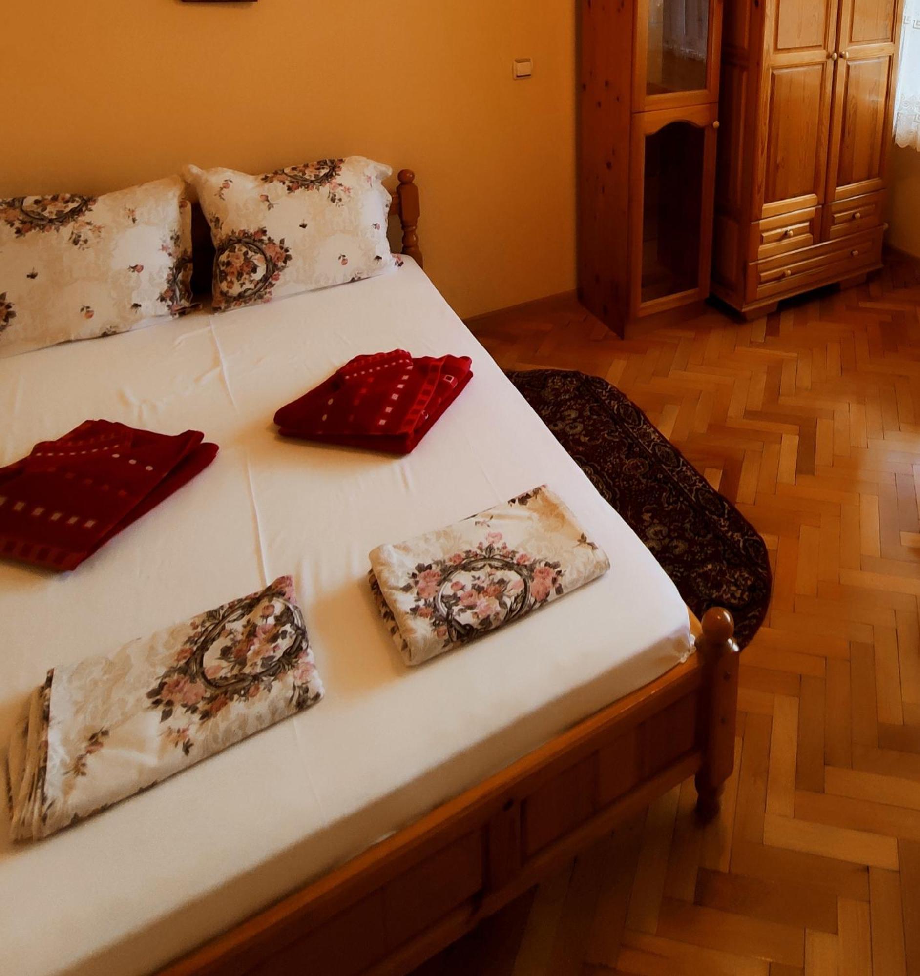 Mercury Guest House 大特尔诺沃 外观 照片