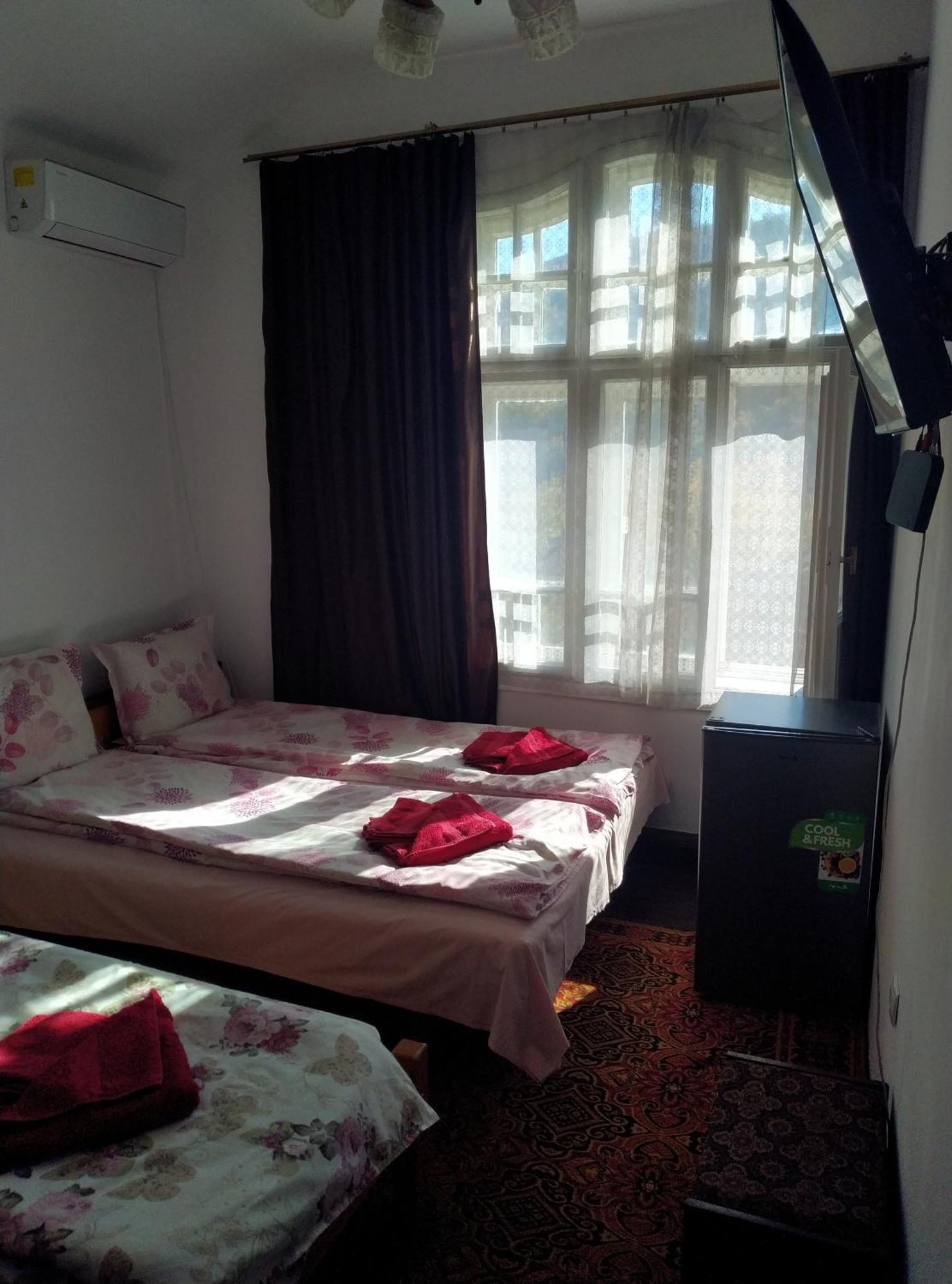 Mercury Guest House 大特尔诺沃 外观 照片