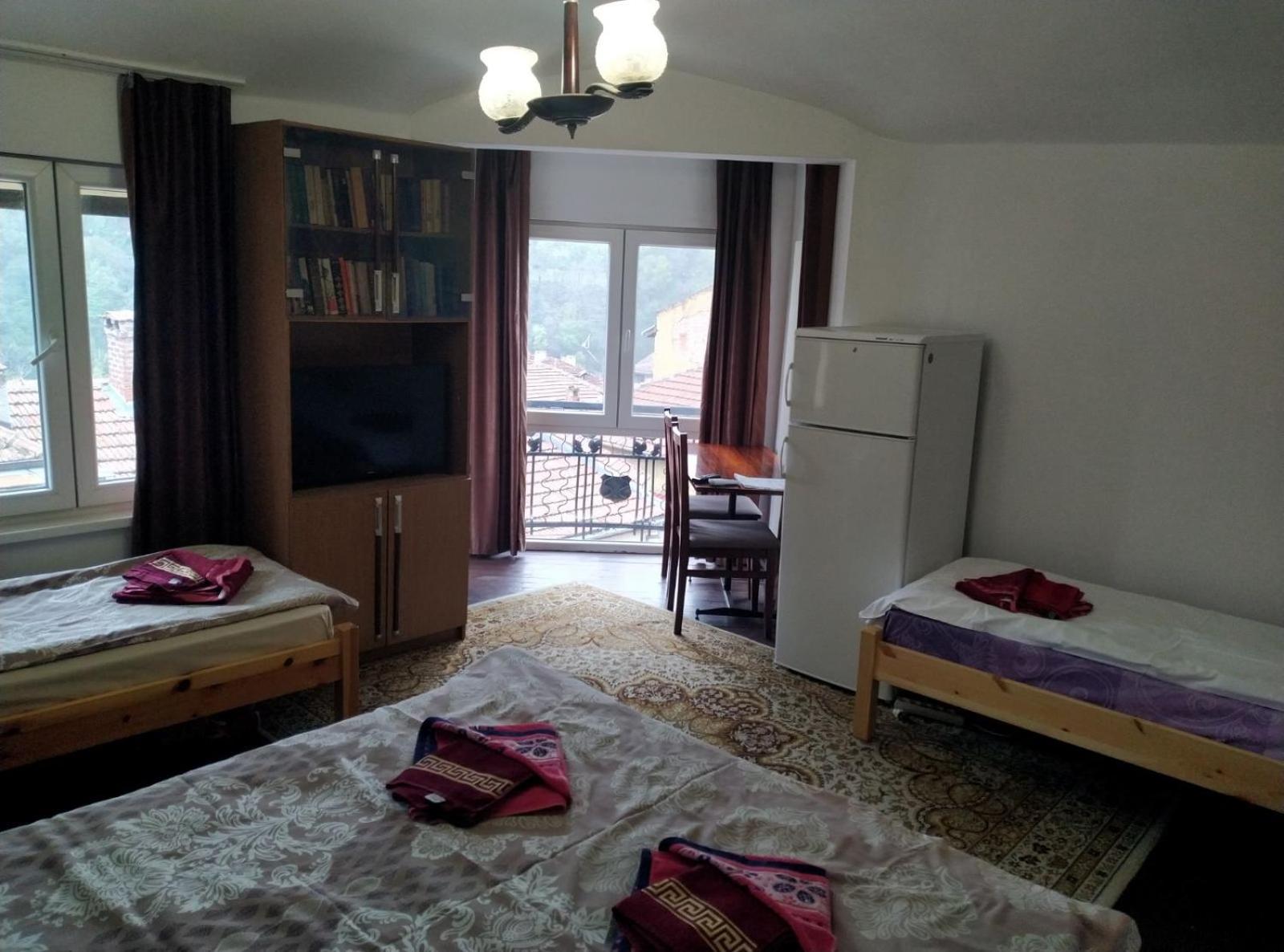 Mercury Guest House 大特尔诺沃 外观 照片